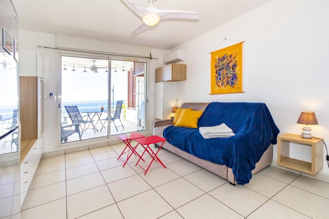 Oceanides - Studio Renove Avec Magnifique Vue Mer - Saint-Gilles-Les-Bains Kültér fotó